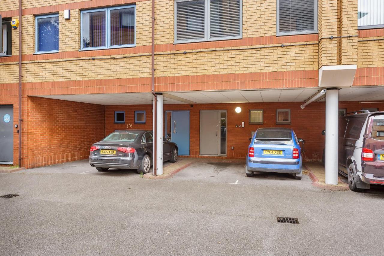 Sovereign Gate - 2 Double Bedroom Apartment In Portsmouth City Centre Exterior foto